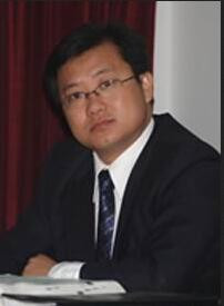 雷爱文