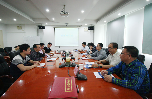 内蒙古自治区科技厅副厅长吴苏海一行到访科易网